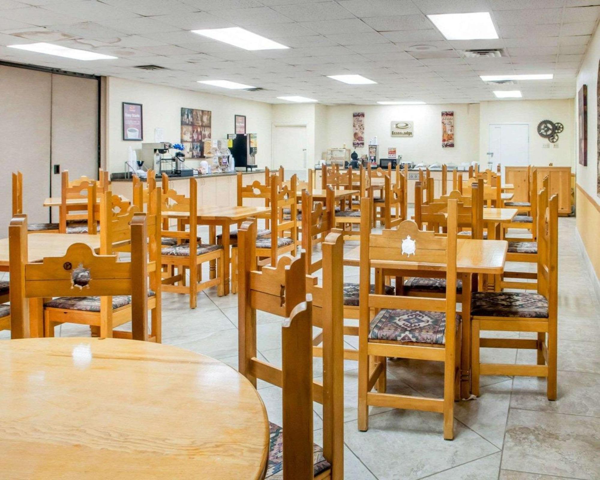 Econo Lodge Carlsbad Caverns Area ภายนอก รูปภาพ