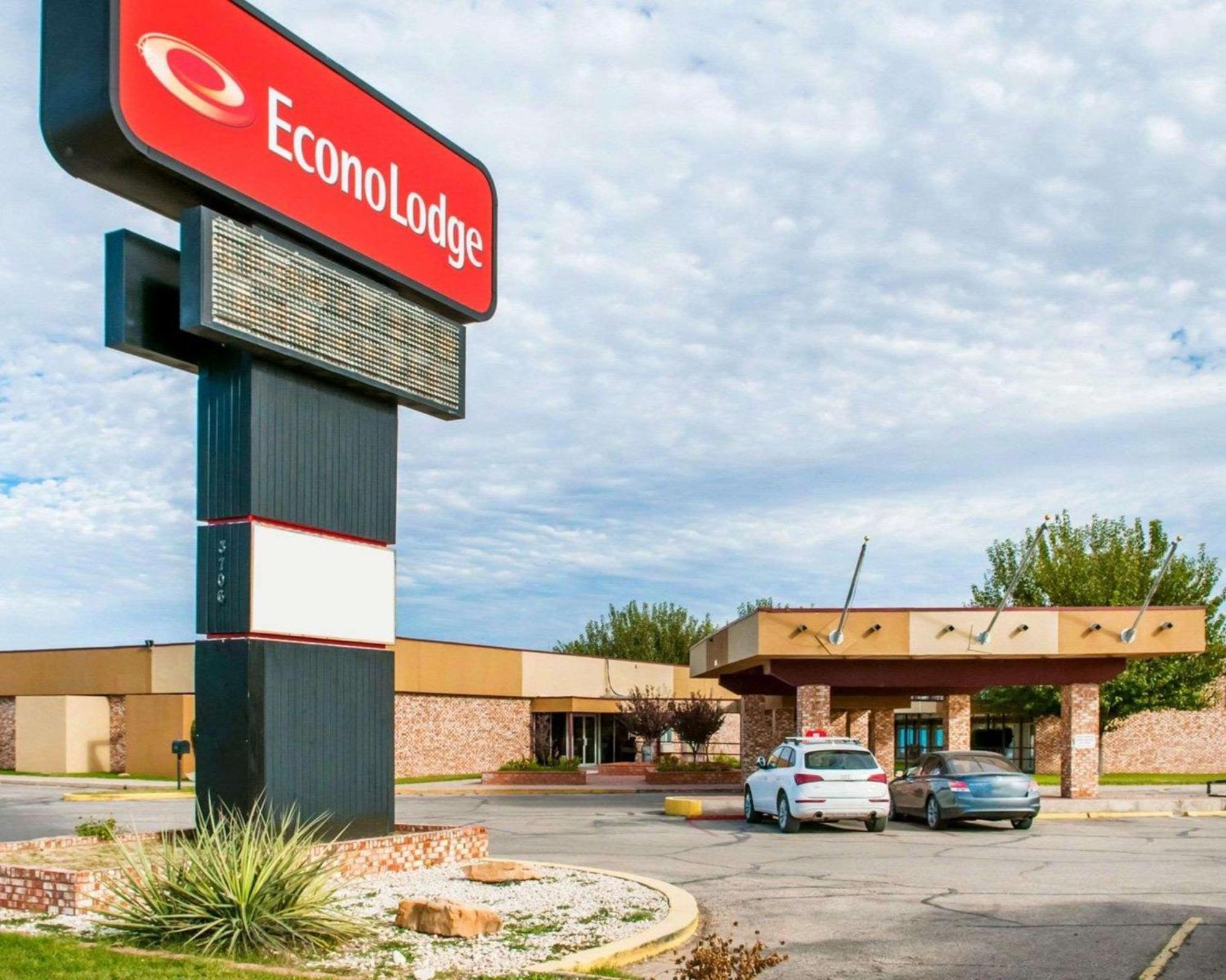 Econo Lodge Carlsbad Caverns Area ภายนอก รูปภาพ