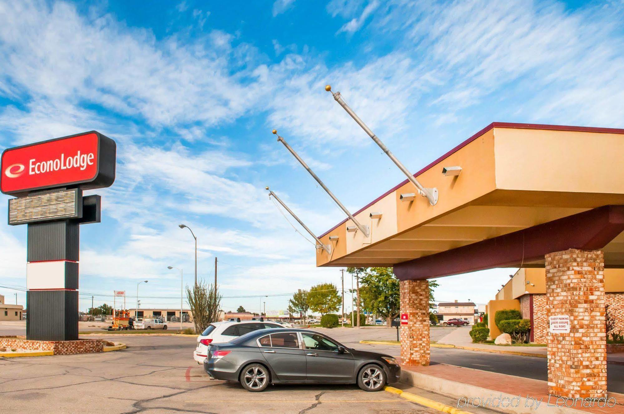 Econo Lodge Carlsbad Caverns Area ภายนอก รูปภาพ
