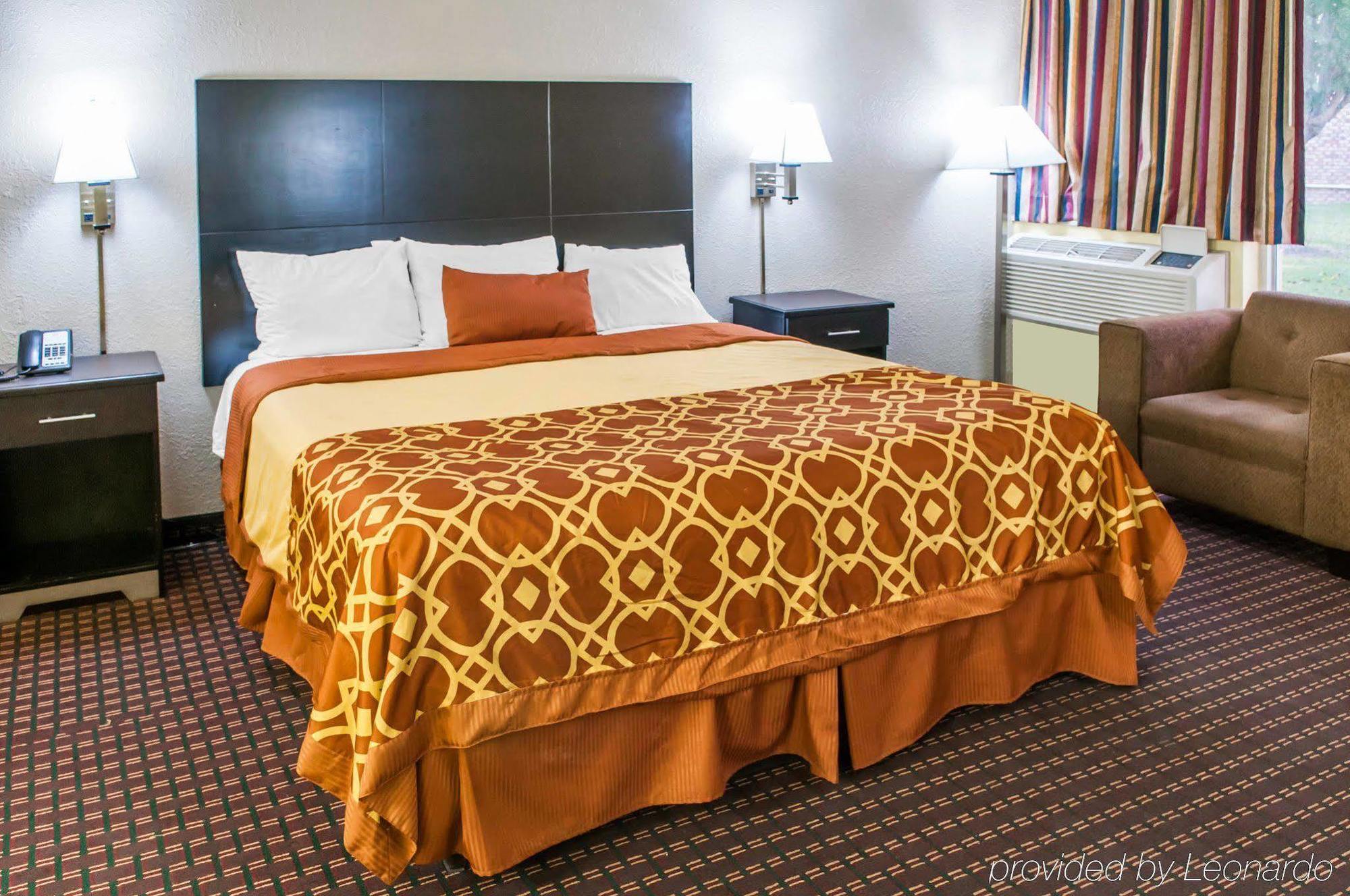 Econo Lodge Carlsbad Caverns Area ภายนอก รูปภาพ